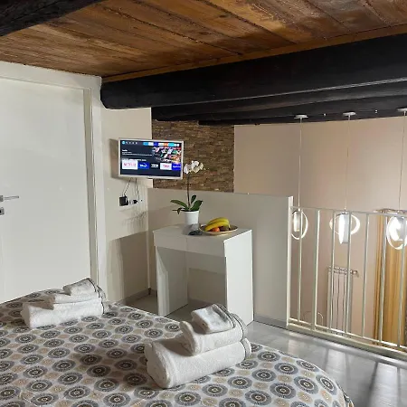 Glam House & Boat * Salerno