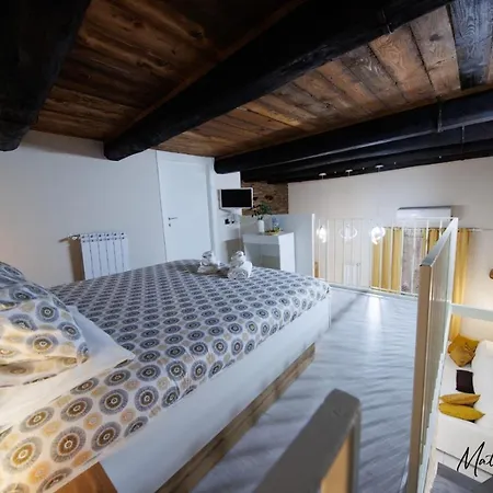 Ferienhaus Glam House & Boat Salerno