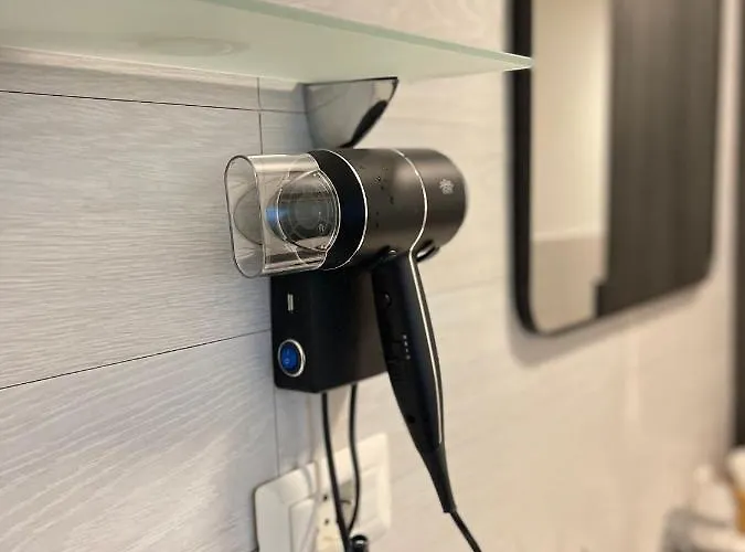 Glam House & Boat 度假居 萨莱诺