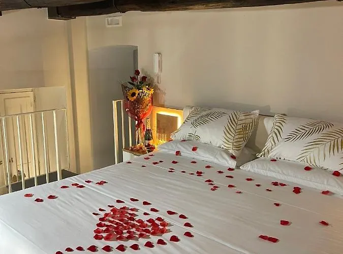 Glam House & Boat 度假居 *